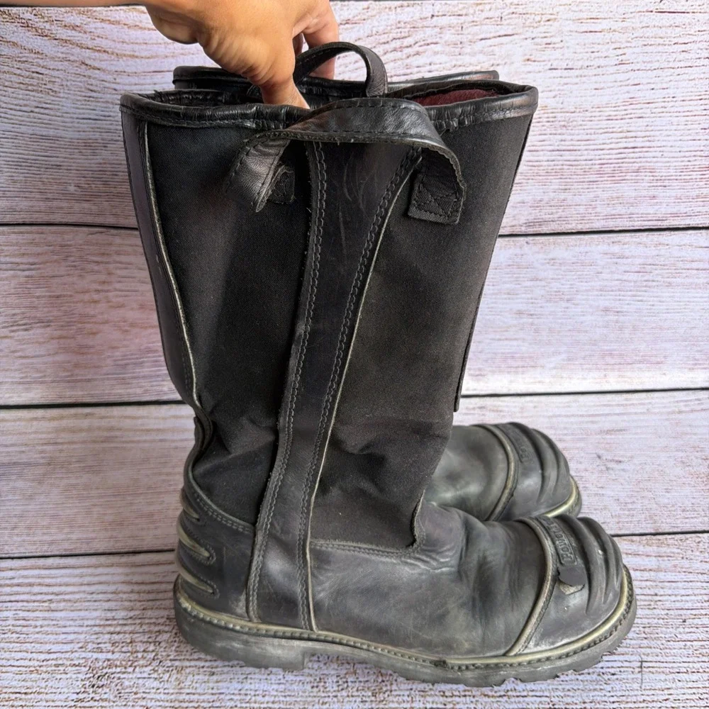 CrossTech 5006SG Men's Fire Boots Size 11.0E Black Power Toe Used